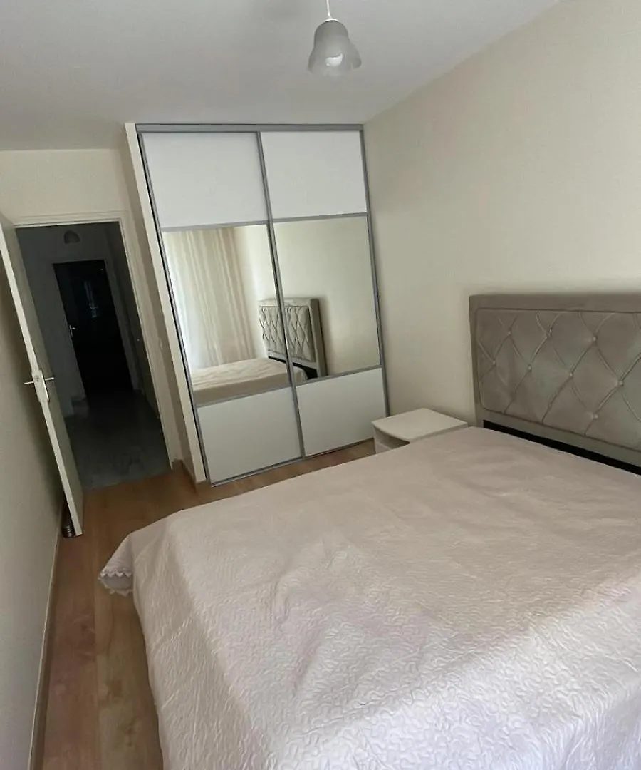 Grand Appart Climatise Avec Parking Apartment Nice
